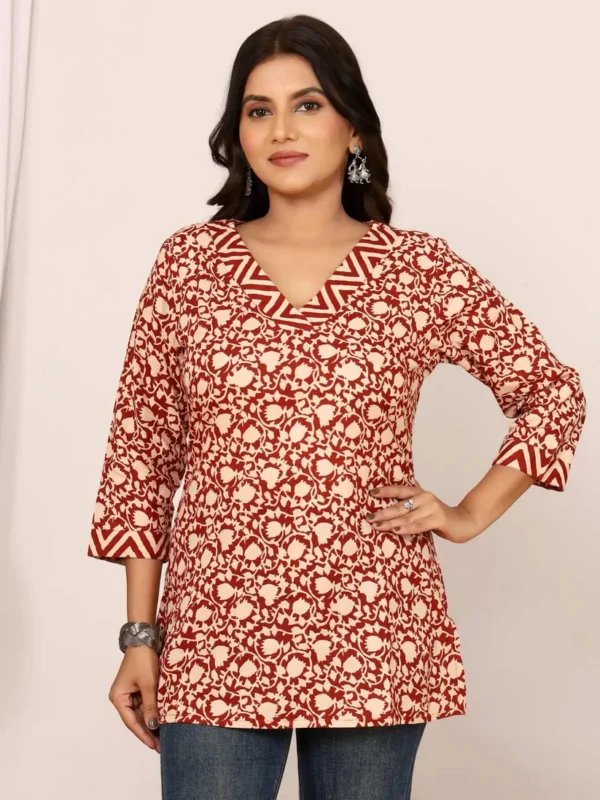 Beige & Maroon Sanganeri Cotton Top - Image 5